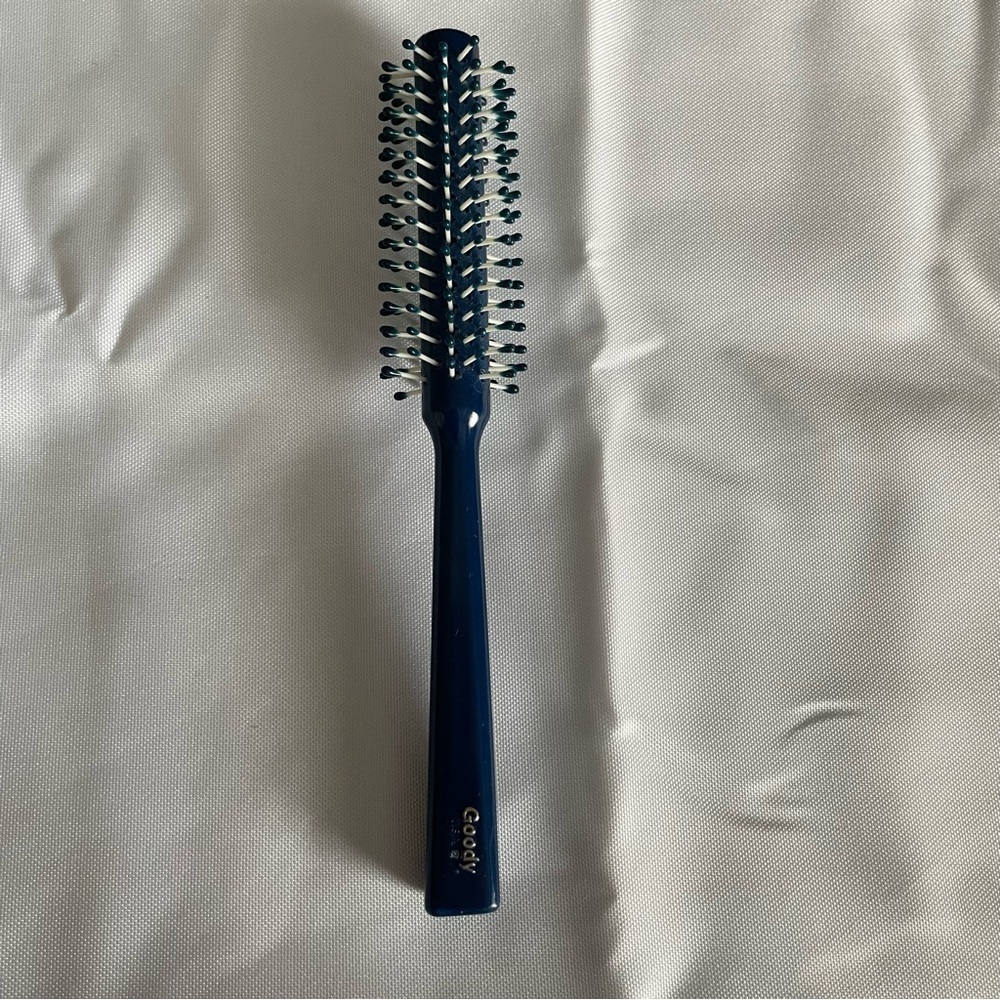 Vintage GOODY Brush Blue Small Round Styler Classic Collection Comfort Tip